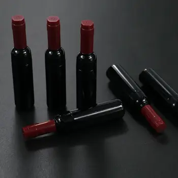 оптовая продажа высококачественного блеска для губ собственного бренда shiny red wine bottle oem